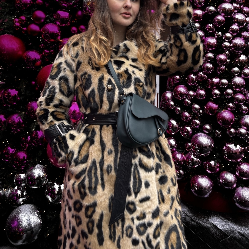 Long Leopard Print Warm Fluffy Faux Fur Trench Coat for Women - Picture 3 of 12